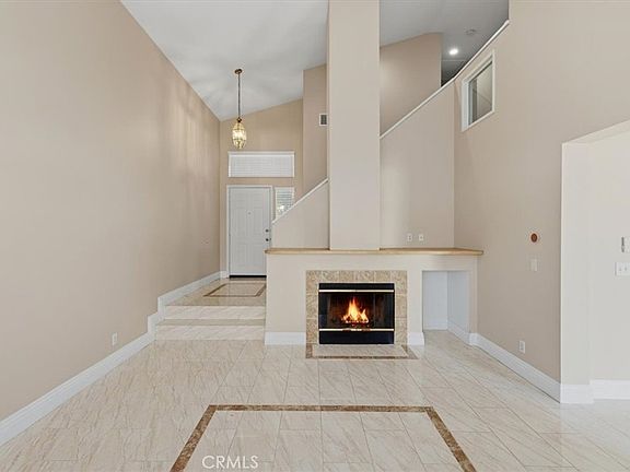 5th image of 930 Primrose Ln