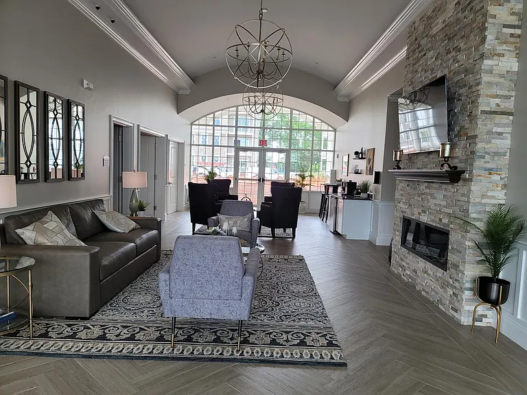 320 Middlesex Ave #B303 — Photo 50
