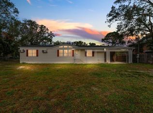 8039 S Meadowview Cir, Tampa, FL 33625