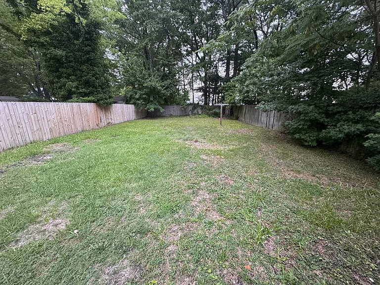 504 Ford Rd — Photo 10