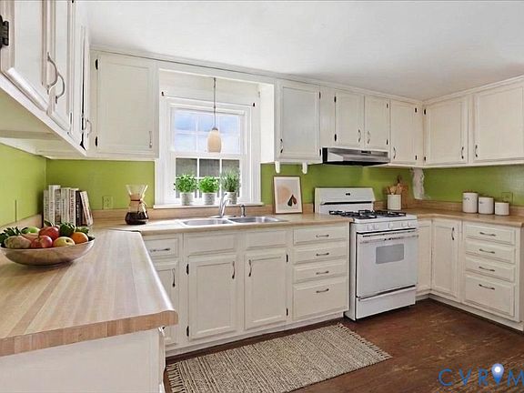 2nd image of 8153 E Patrick Henry Rd