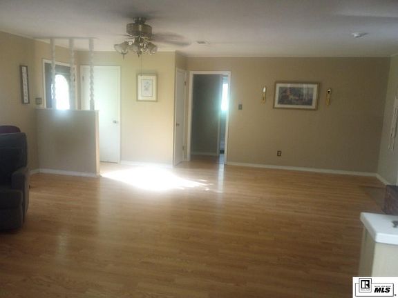 5th image of 10336 States St