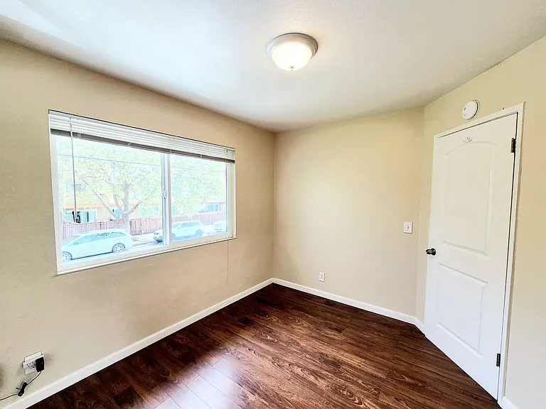 416 Poplar Ave — Photo 17