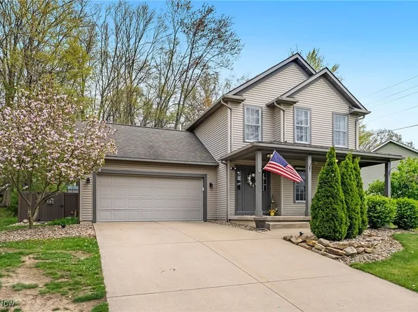 1247 Derbydale Rd, Akron, OH 44306