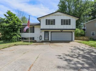6413 Lear Nagle Rd, North Ridgeville, OH 44039