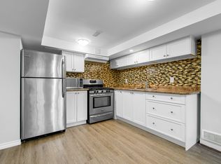 1509 Gilles St #1, Ottawa, ON K1H8E2