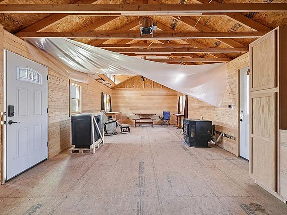 4th image of 1059 SW 1301st Rd