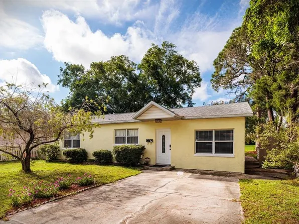 222 80th Ave NE, Saint Petersburg, FL 33702