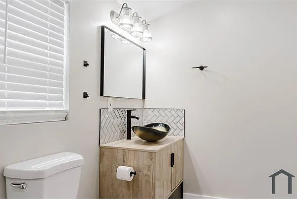 276 Hydrolia St — Photo 2