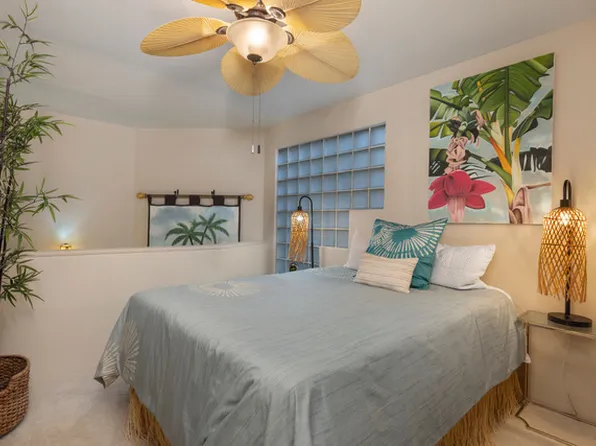 2801 Coconut Ave, Honolulu, HI 96815