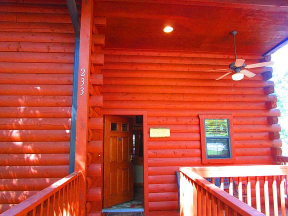 2nd image of 233 Oakridge Dr #2