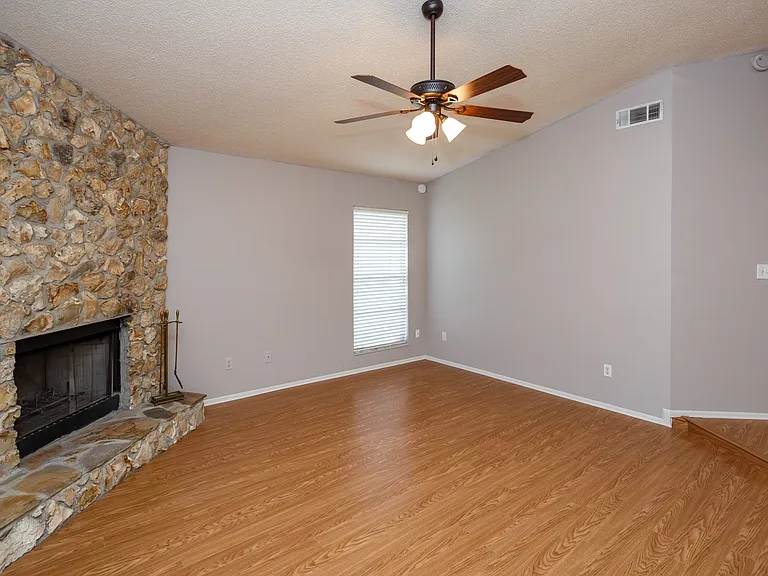 1163 Mapimi Ct — Photo 5
