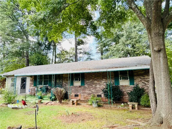 608 Leon Dr, Anderson, SC 29621