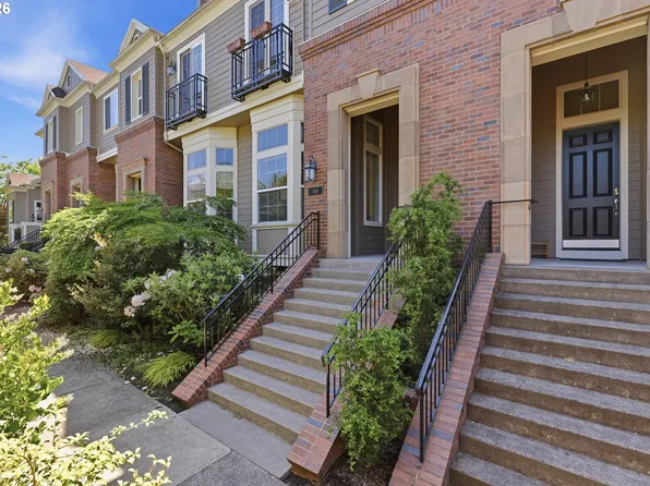 1528 NE 65th Ave, Hillsboro, OR 97124
