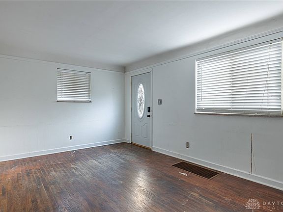 4th image of 1725 Guise Ct