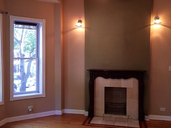 3rd image of 3550 N Wilton Ave #2
