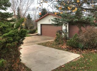 1154 Iroquois Run, Macedonia, OH 44056
