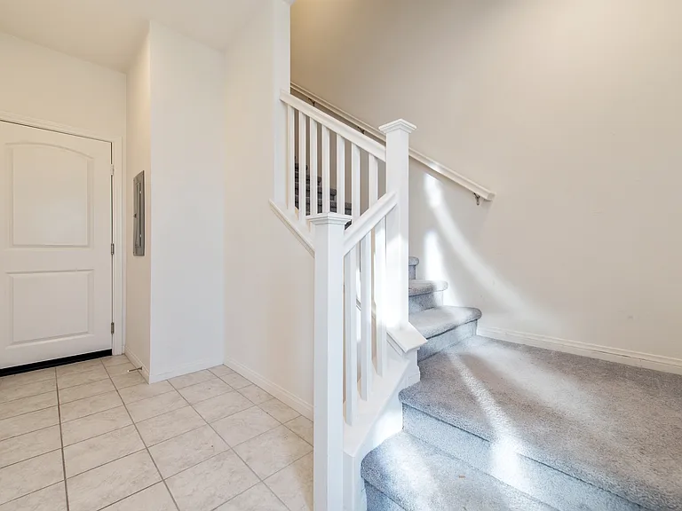 7843 Paxton Pl — Photo 3
