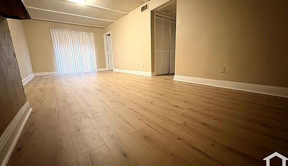 5th image of 8110 Skillman St APT 2055
