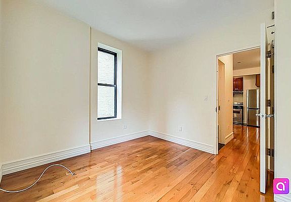 4th image of 4 W 103rd St APT 2C