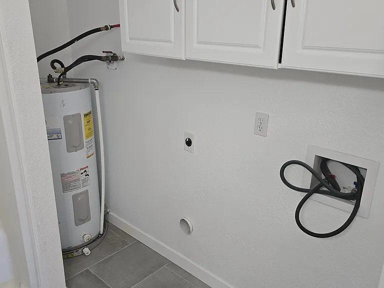 1574 Aspen Springs Rd — Photo 7
