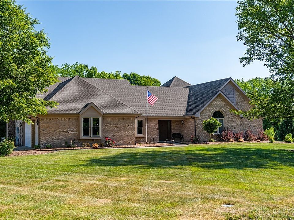 1st image of 432 Ashton Ct