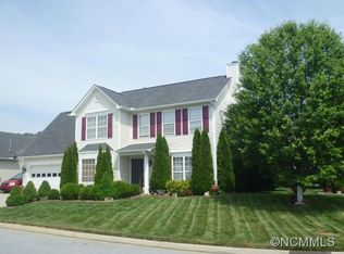 327 Running Briar Rd, Fletcher, NC 28732