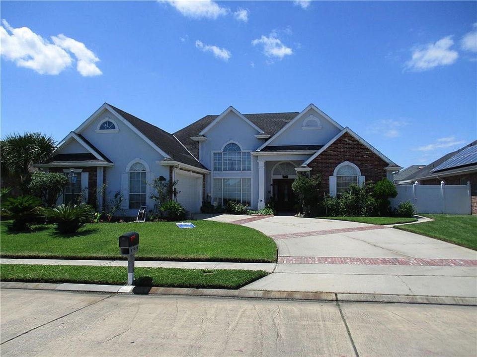 1st image of 11405 Maxine Dr