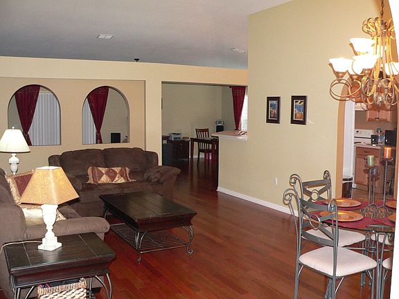 2nd image of 2644 Hornlake Cir