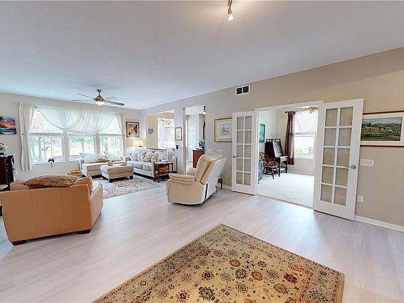 4th image of 38083 Princeton Dr