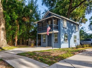 109 W 11th Ave, Mount Dora, FL 32757