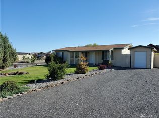 413 Edgewater Way SW, Mattawa, WA 99349