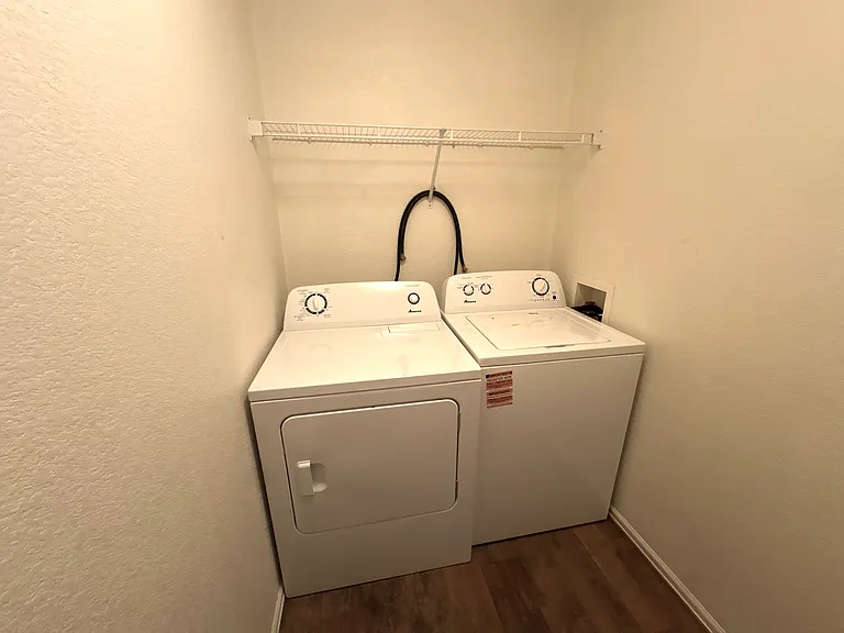 2234 Meadowlark Ln — Photo 10