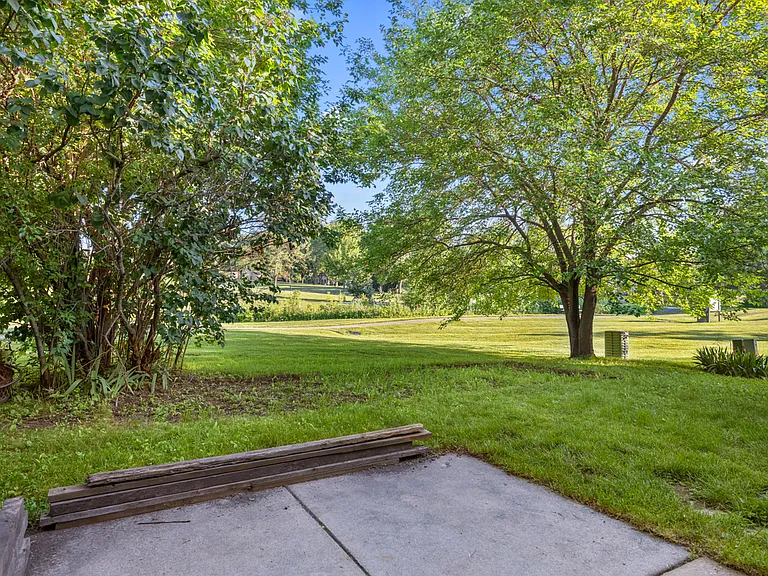 1791 Barnhill Dr — Photo 28