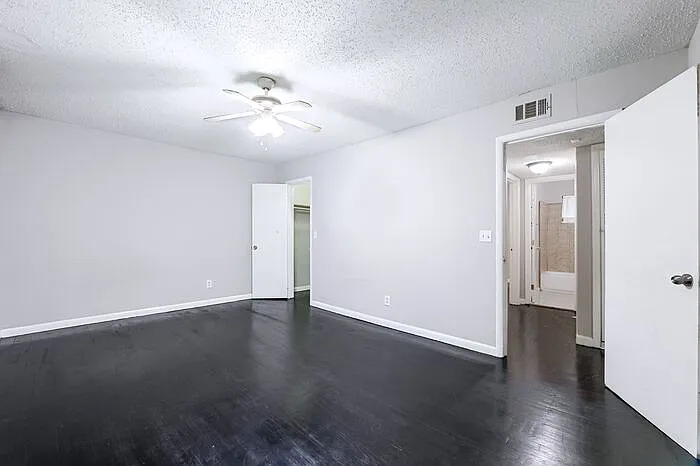 1635 Line Cir #3 — Photo 16