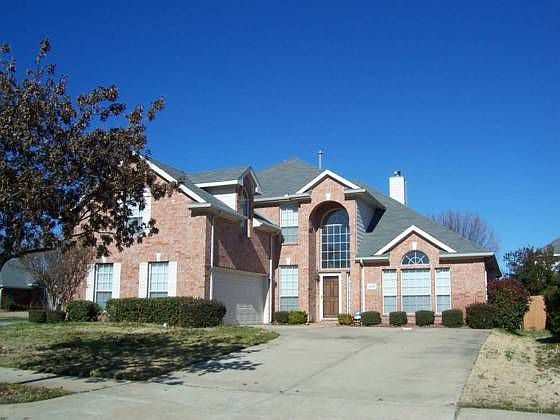 1st image of 2858 Trent Ct