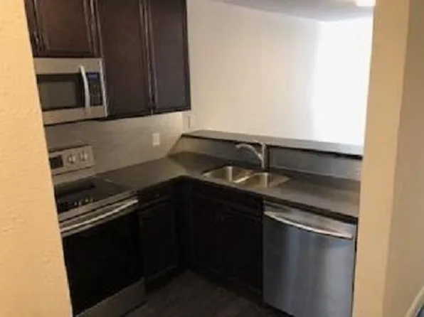 1205 Southport Dr, Austin, TX 78704