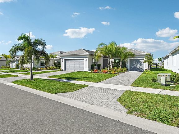 3rd image of 12274 SW Saltwater Drive