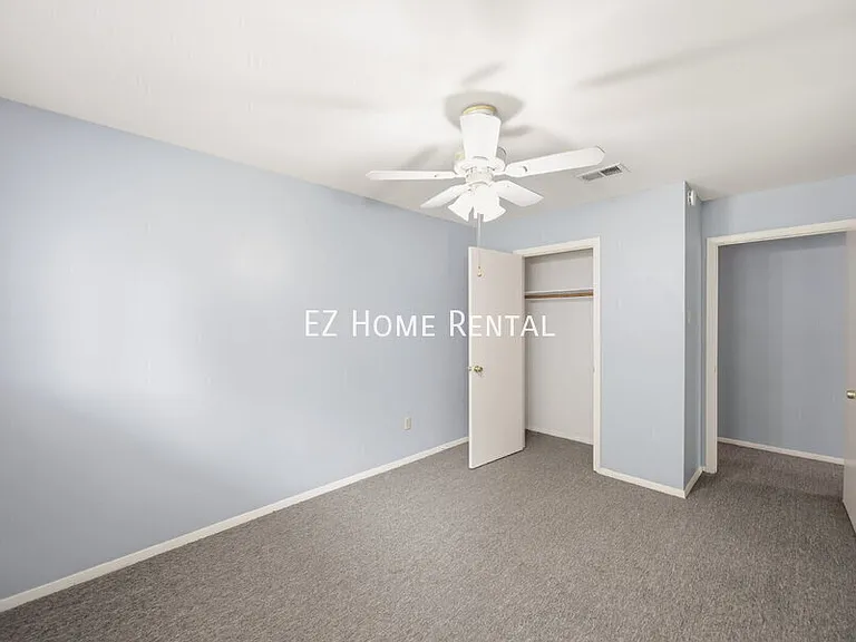 2907 W Greens Rd — Photo 25