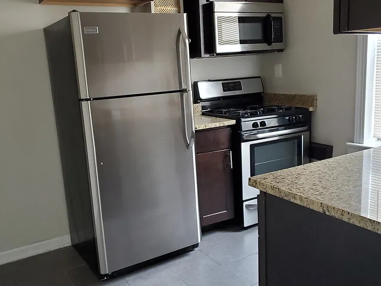 650 Palisade Ave — Photo 1