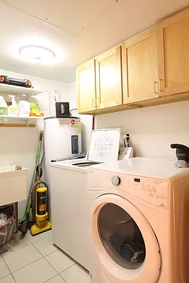 Rented by True Lofts New York LLC | media 23