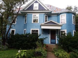 432 1st St, Baraboo, WI 53913