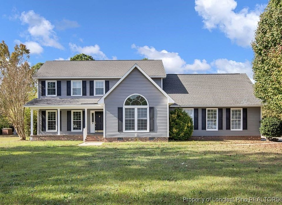 1st image of 452 Foxwood Dr