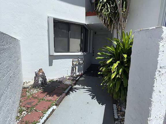 Entrance way