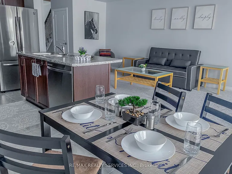 6763 Cropp St E — Photo 3