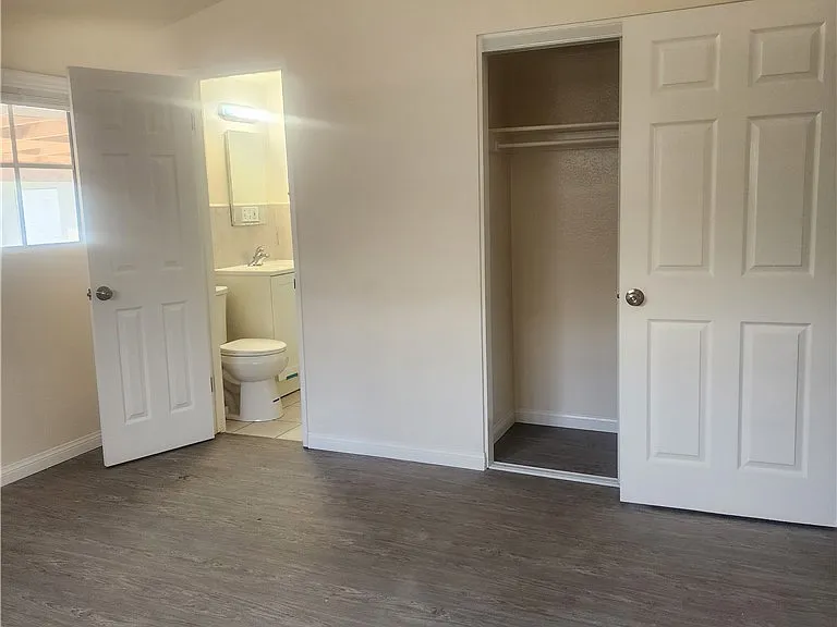 20340 Sherman Way — Photo 29