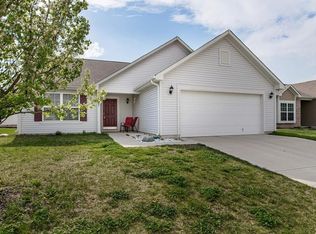 15225 Smarty Jones Dr, Noblesville, IN 46060