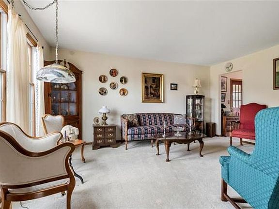 4th image of 124 Ramblewood Dr