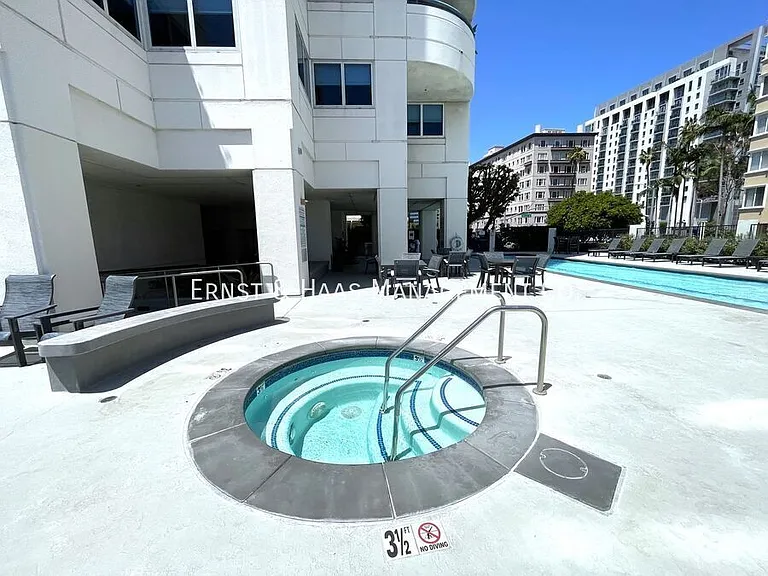 525 E Seaside Way #1806 — Photo 20