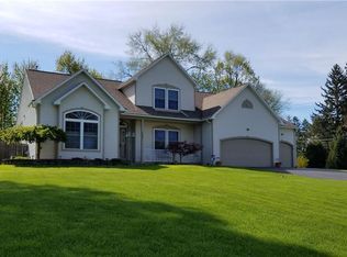 6869 Law Dr, East Syracuse, NY 13057